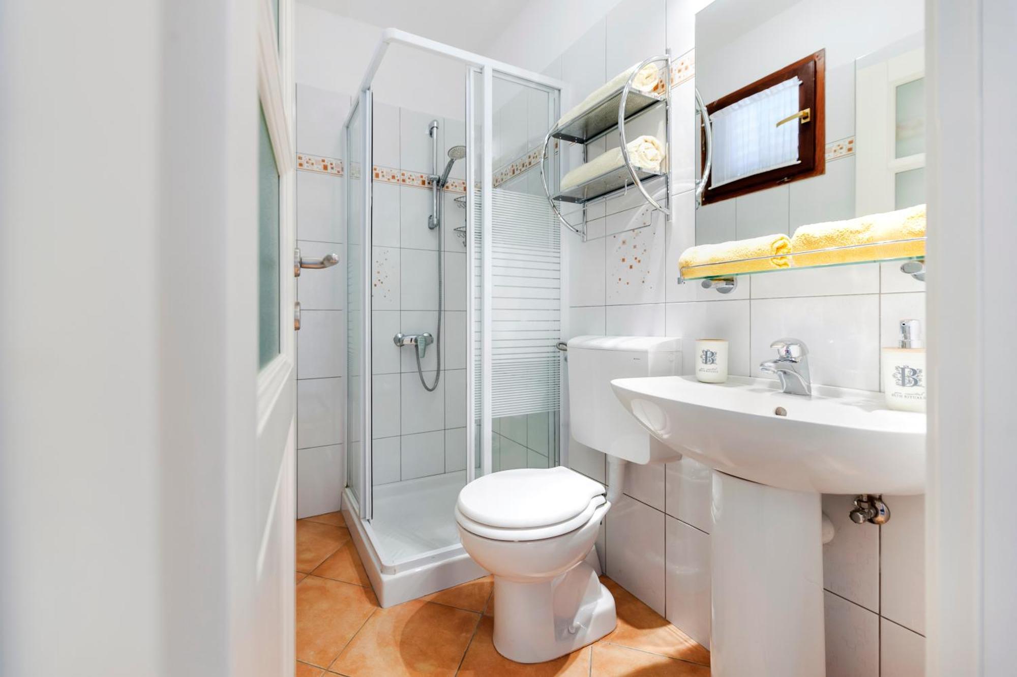 Apartments Villa Istria ロヴィニ エクステリア 写真
